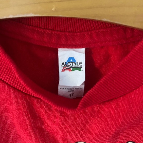 EUC 4T ‘Duck, Duck, Moose?!’ Quebec tshirt little boys girls souvenir - Picture 5 of 8